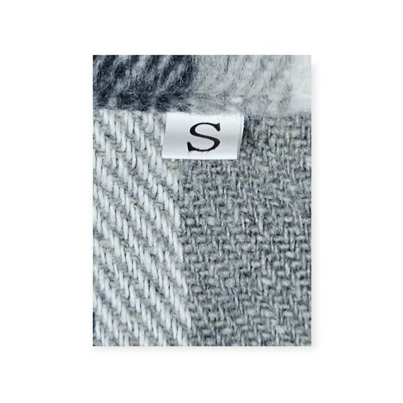 Flannel Shacket Size S Womens Black & Gray Oversized Jacket Button Closure - Picture 7 of 8